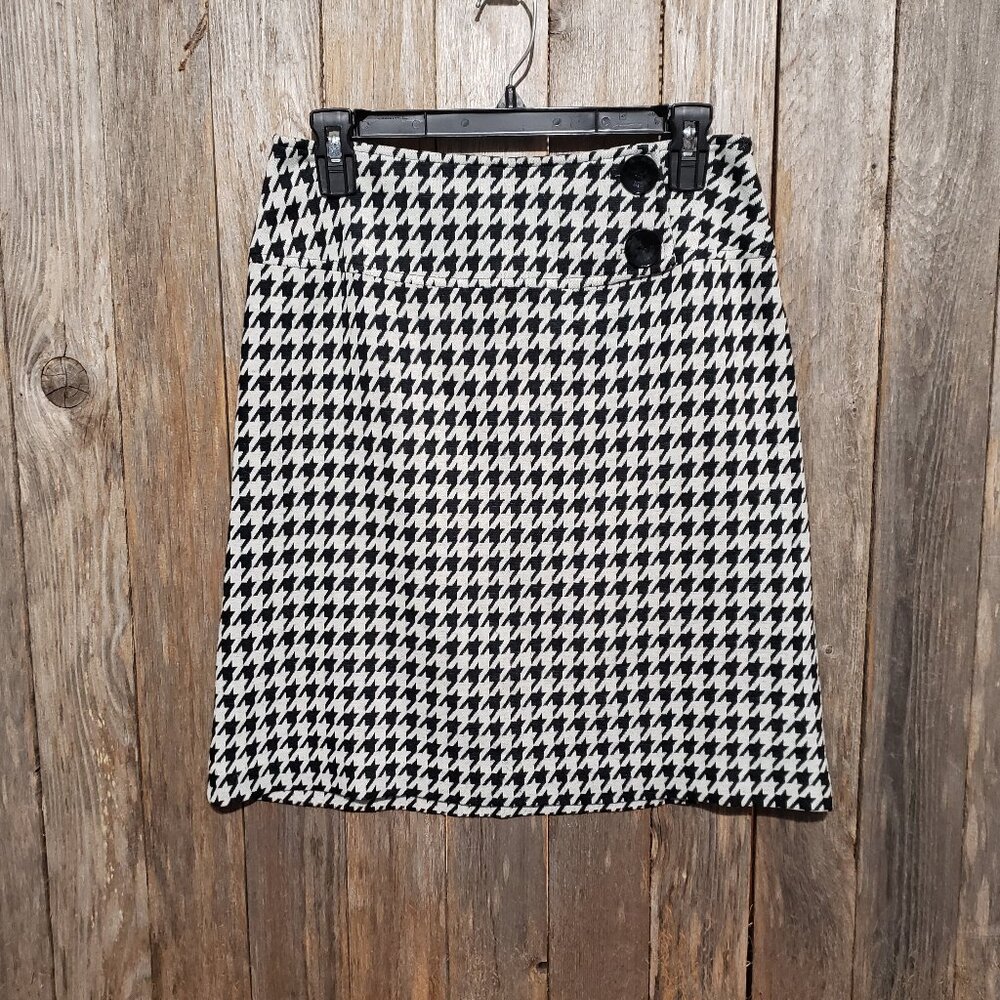 FL Malik Size 4 Skirt Black White Houndstooth Classic Retro 90s Mod Preppy Edgy